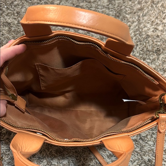 Universal Threads purse - Picture 2 of 6